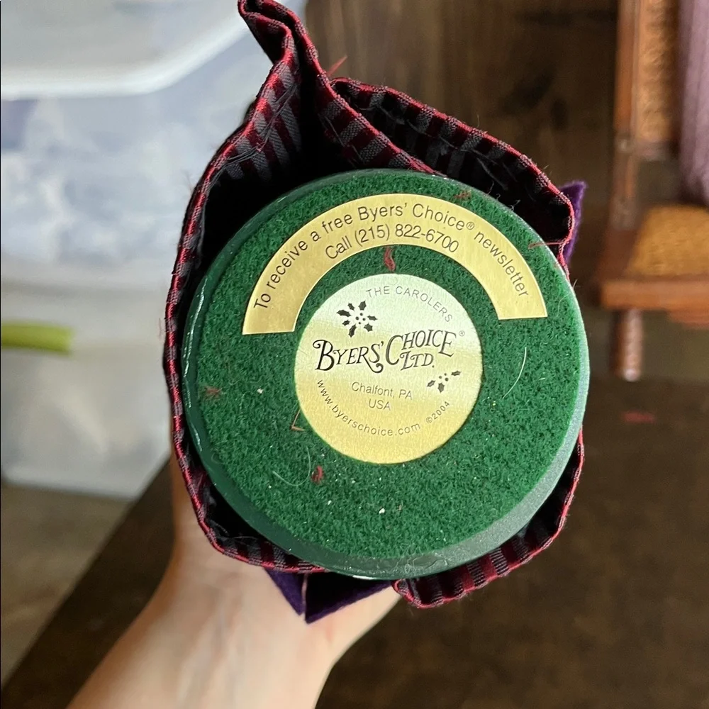 Byers' Choice Red and Purple Caroler